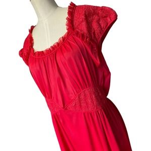 Vintage 50s 60s Red Lace Nylon Slip Dress Opaque Full Length Lingerie Size 38